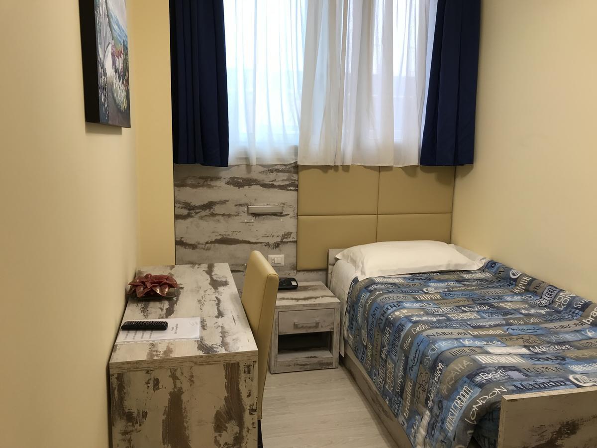 Hotel Elys П'єве-Емануеле Екстер'єр фото